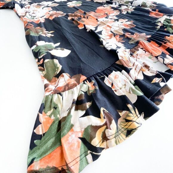 Annabelle Dress // Size Large // NWT // knee length - Picture 2 of 7